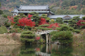 旧毛利家本邸の庭園風景です。